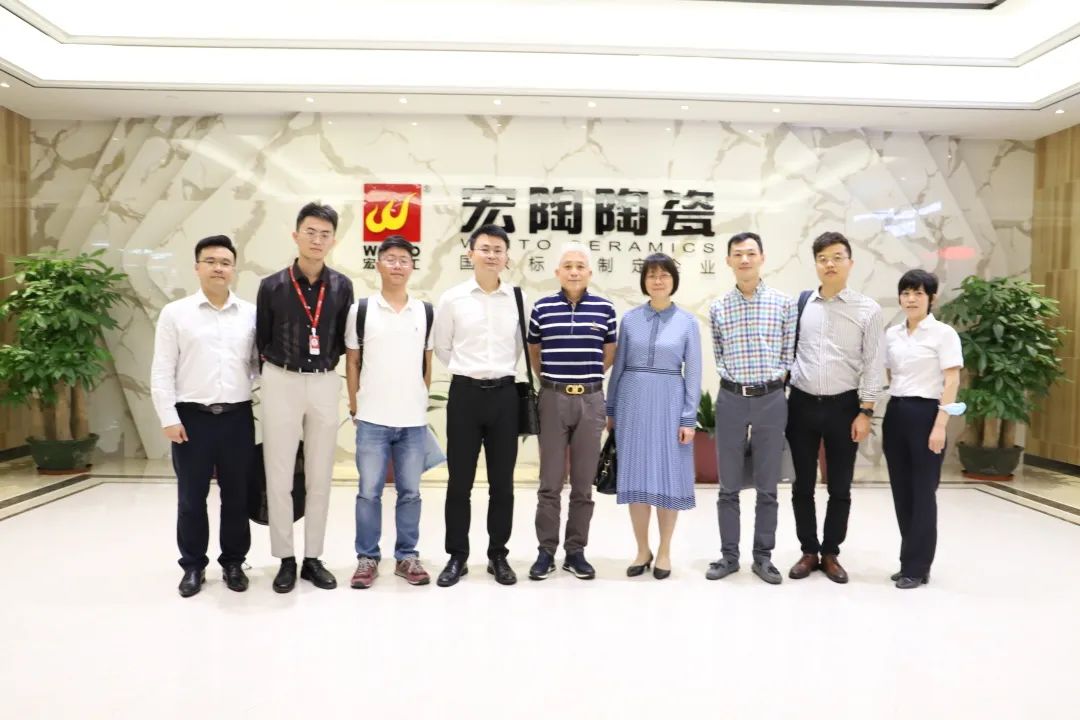 省市人社莅临花季传媒免费观看下载陶瓷考察图片
